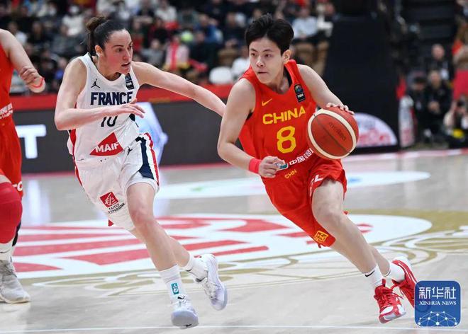 B体育官网：中国女篮备战奥运资格赛，力争晋级巴黎的简单介绍